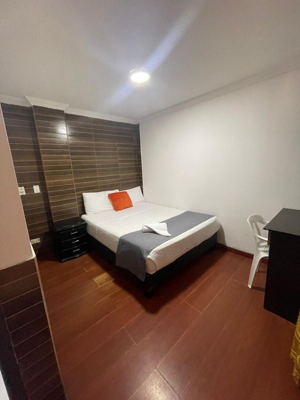 Hotel Ejecutivo 63 In ボゴタ エクステリア 写真